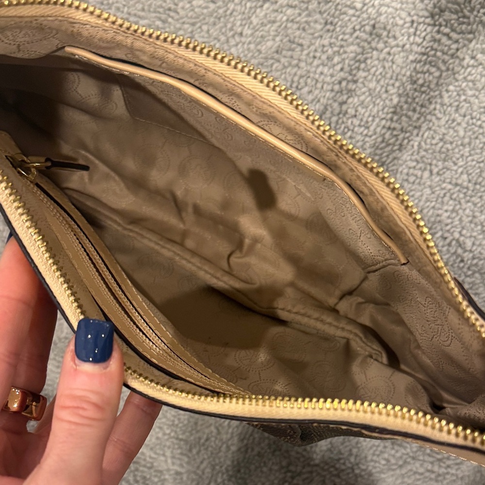 Michael Kors Dark Brown and Beige Shoulder Bag - Picture 3 of 4